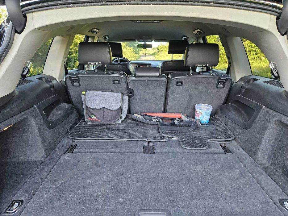 Ауди Q7 3.0 TDI 239HP S-Line