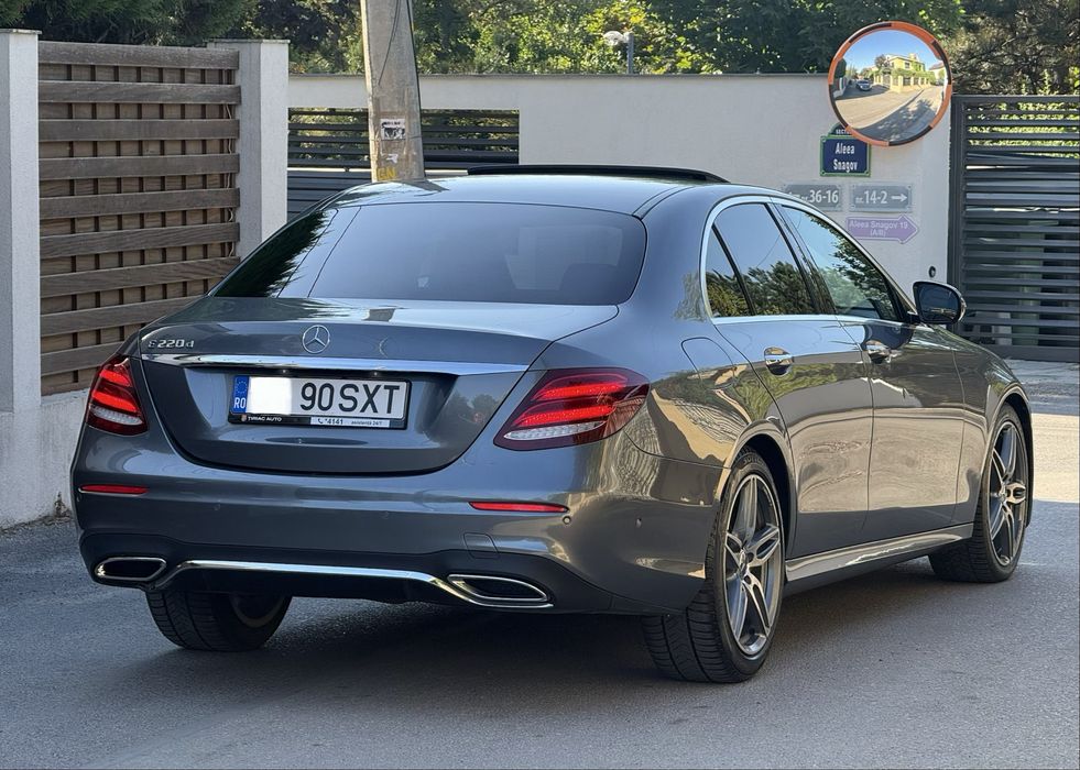 Mercedes E220 d 194 CP AMG Edition / Trapă / Camere 360 / Lumini ambientale