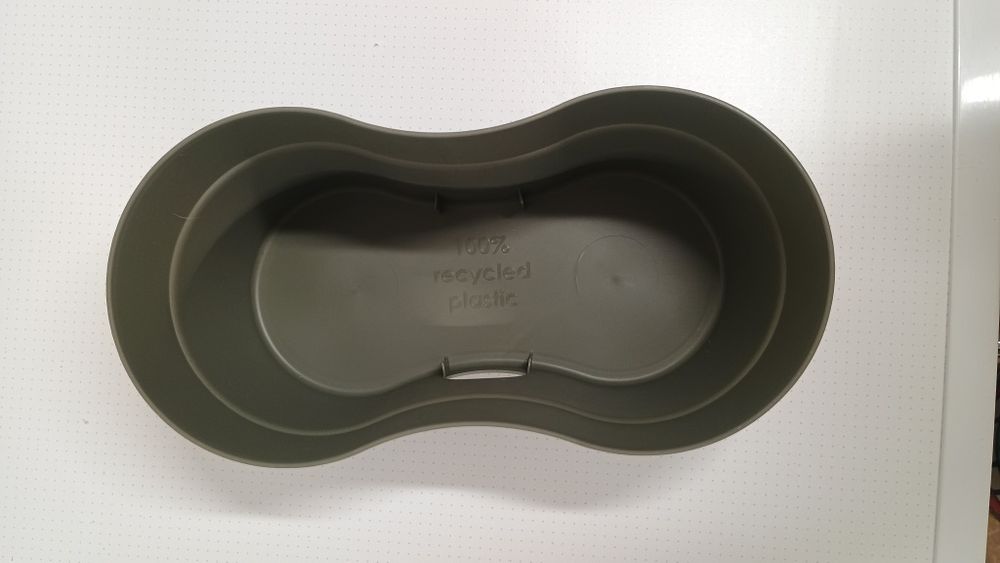 Двойна пластмасова градинска саксия 2.2л.