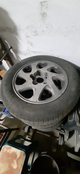 Продам  шыйный 195/65/15