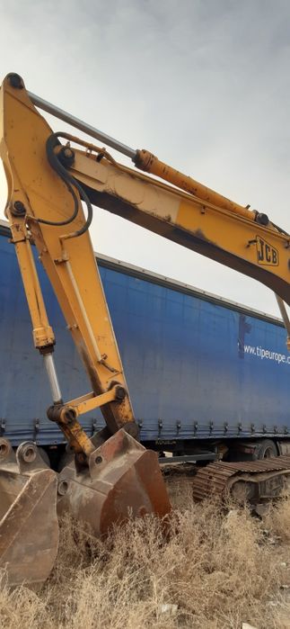 Экскаватор без двигателя