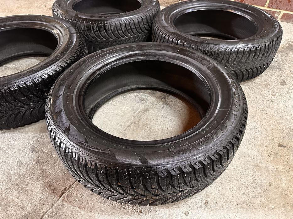 Шины зимний GOODYEAR
