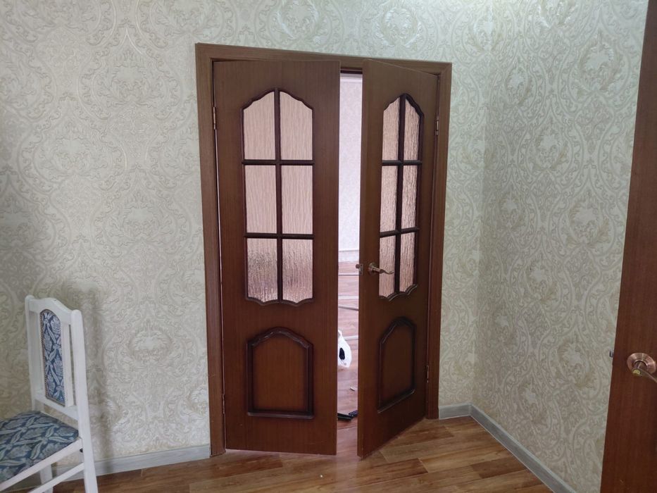 Есіктер, әртүрлі рр