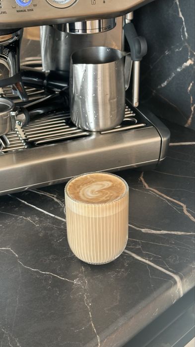 Sage Barista Express Impress - impecabil, gata de utilizare