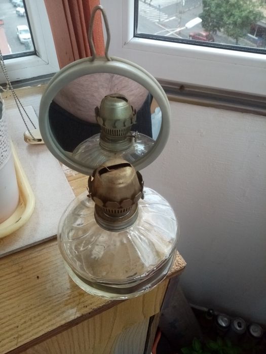 Vind lampa veche noua