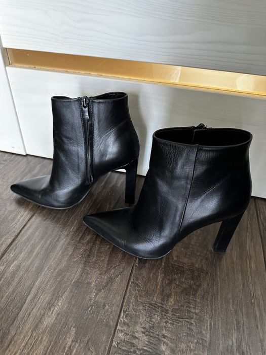 Продавам боти на висок ток Carlo Fabiani естествена кожа