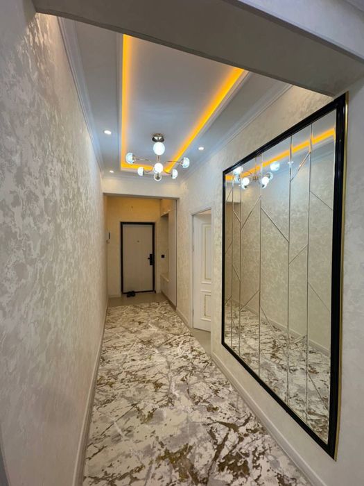 Uy sotiladi 67kv urigzor residins