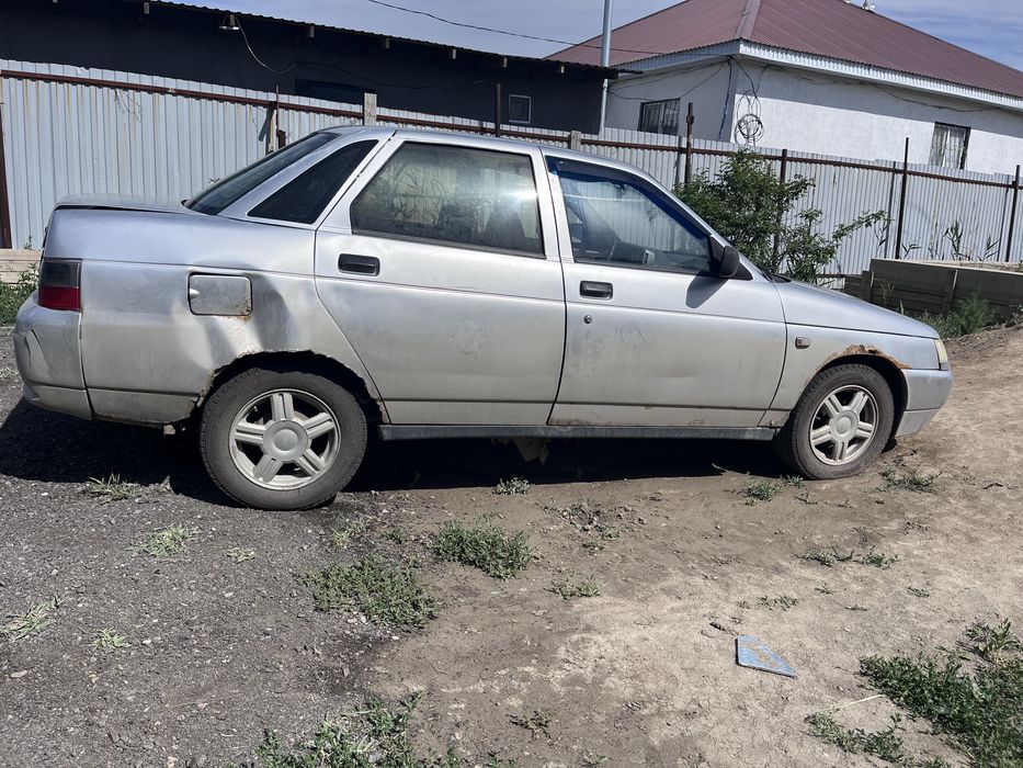 Ваз 2110 автомобиль
