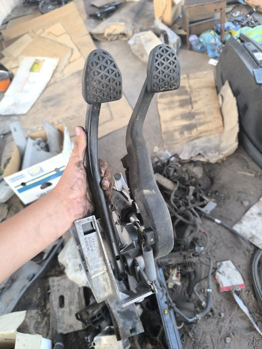 Педали Bmw e90 330d 231кс m57 бмв е90 е91