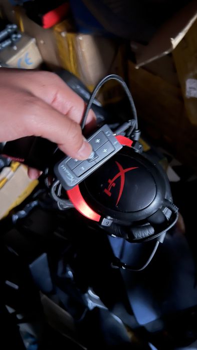 наушники, клавиатура