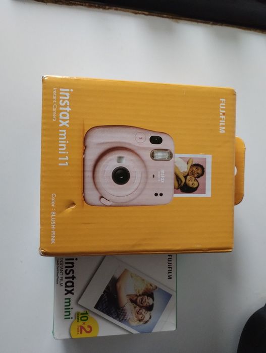 Aparat foto fujifilm instax mini 11