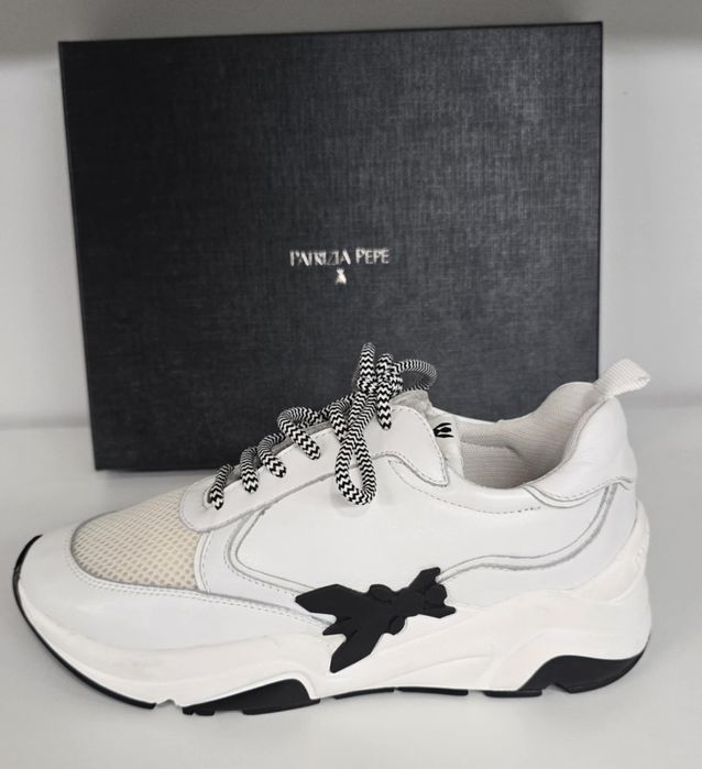 Patrizia Pepe кецове