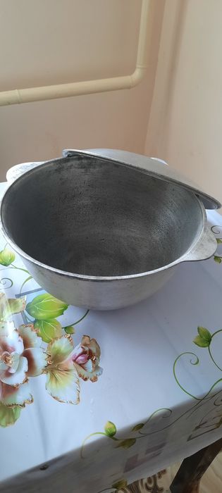 Продам советский казан