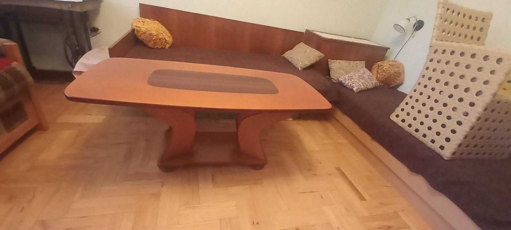 Маса за хол, поръчкова