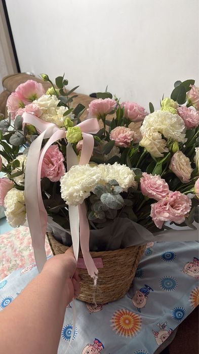 свежие букеты цветов