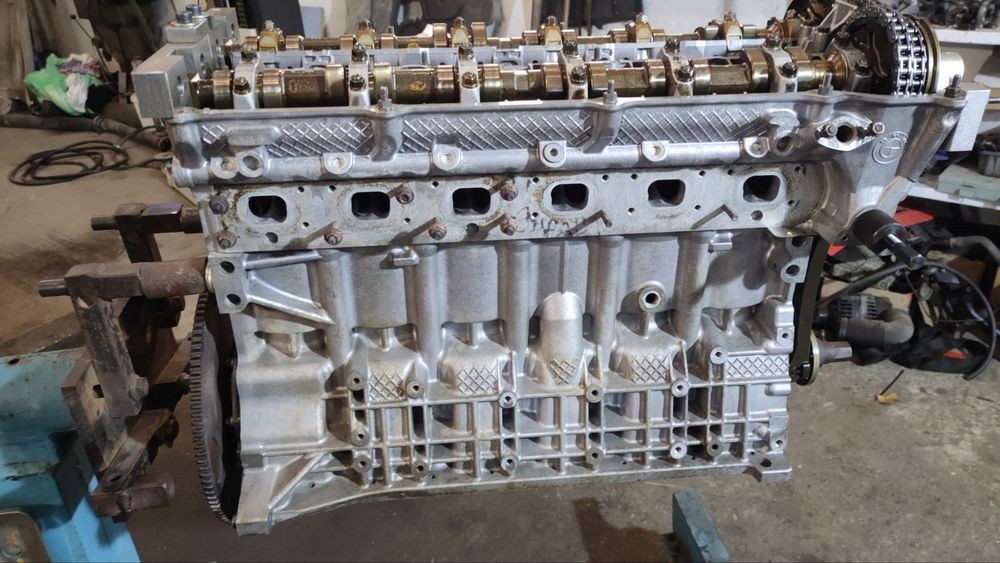 Двигател от БМВ е38 2.8i м52б28ТУ