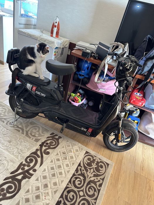 Продам электроскутер