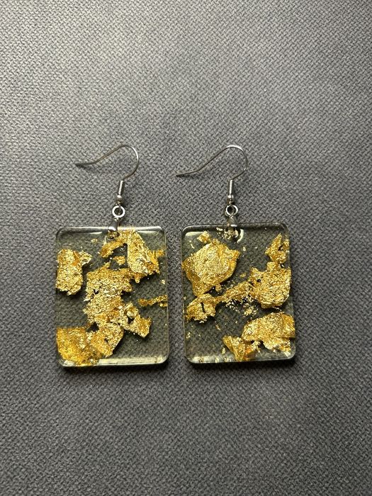 Обеци от епоксидна смола