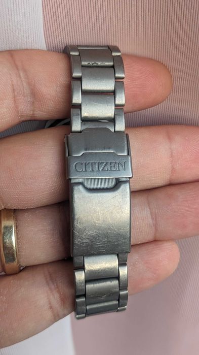 Ceas Citizen Oxy Eco-Drive Titanium diver bezel stil busola