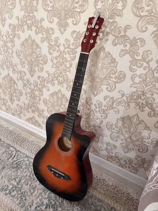 Продам Гитара YAMAHA