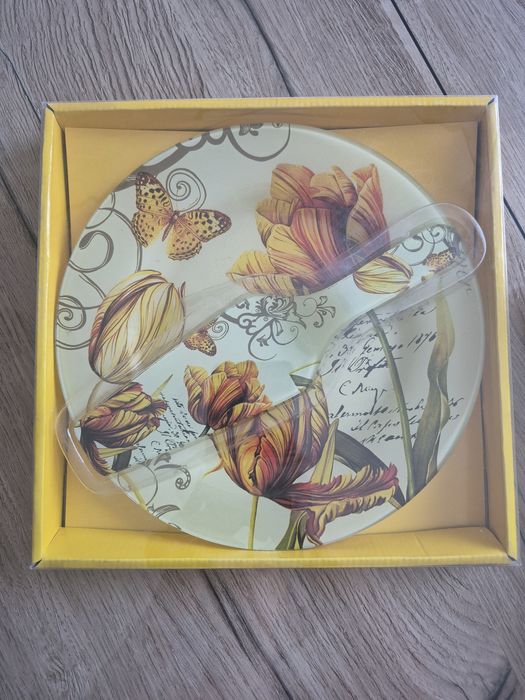 Продам наборы тортовниц с лопаткой