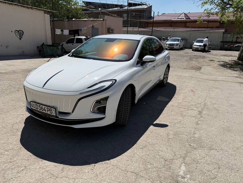 Srochna sotiladi Xonji 21000 yurgan krasska tozza 2025