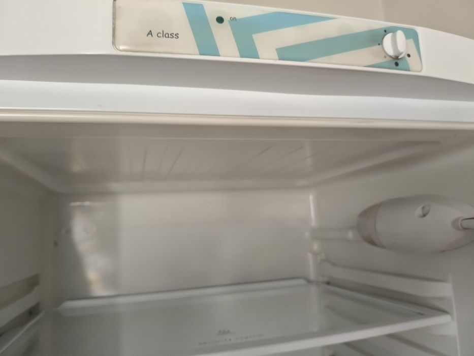 Продам холодильник Indesit, г. Алматы