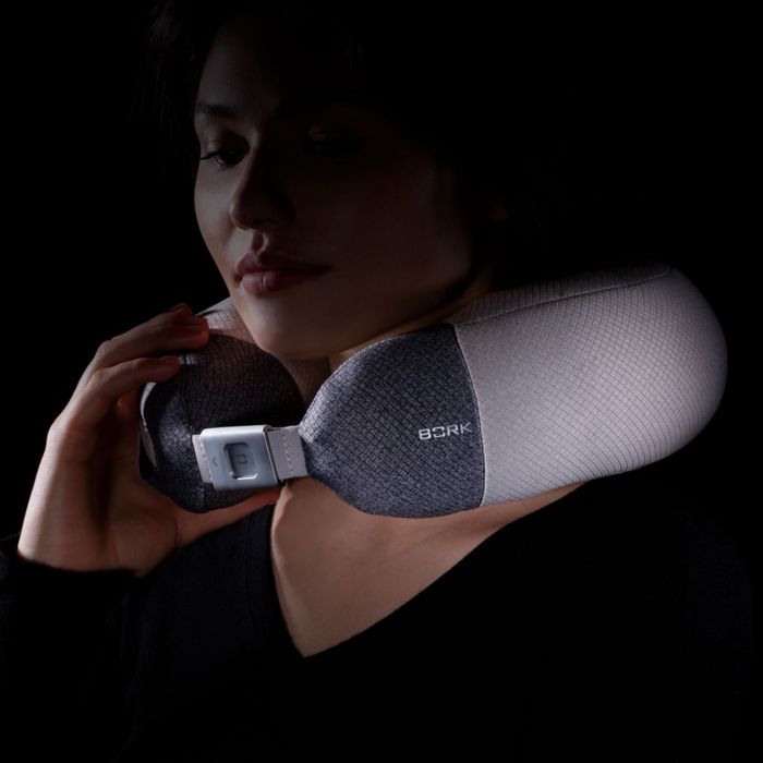 Продам BORK массажер-подушка для шеи