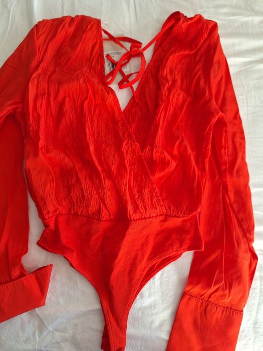 блуза за повод размер xs.