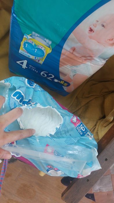 Подгузники. Памперсы. molfix. Pampers