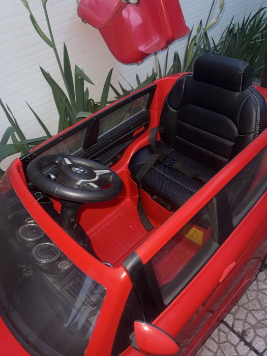 masinuta elctrica 12 volti