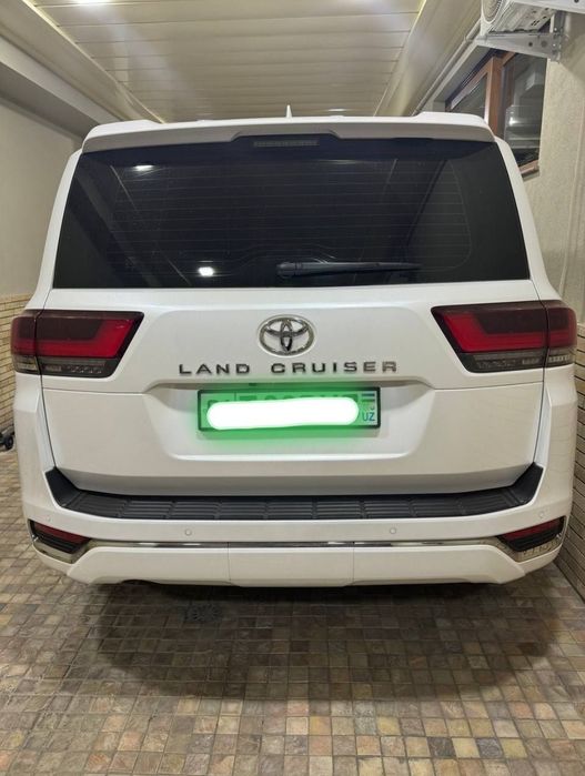 Продажа ленд крузера 300