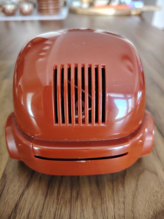 Ретро електрически пепелник