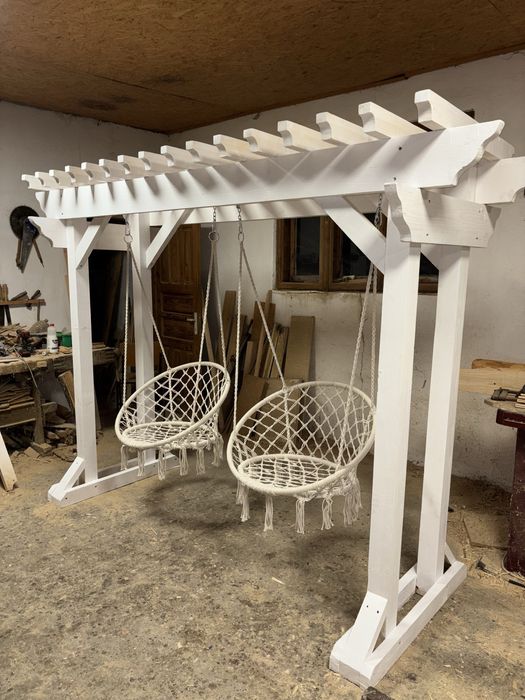Pergola cu 2 leagăne