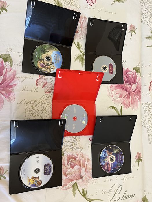 DVD-uri povești Disney