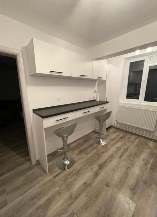 Apartament de închiriat