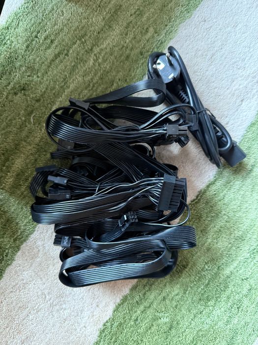 Sursa LC-Power LC6850M 850W 80plus Gold ca noua