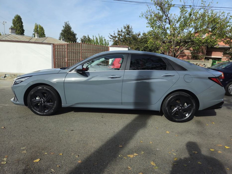Hyundai Elantra 2021 - Highway 1.6 123 CP - stare foarte buna