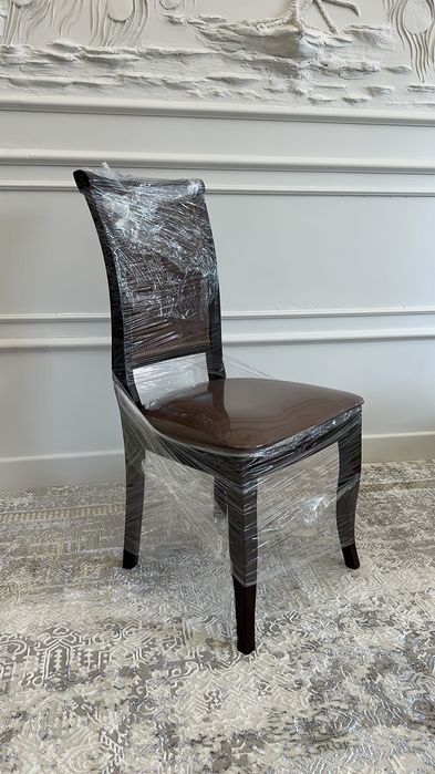 Стулья для гостиной и кухни