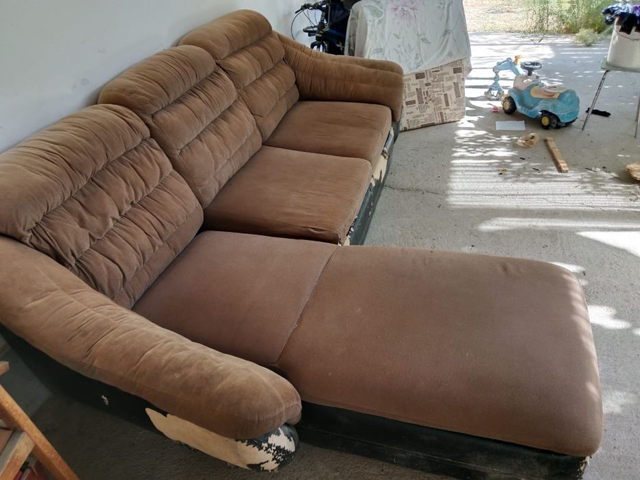 Диван раскладной.