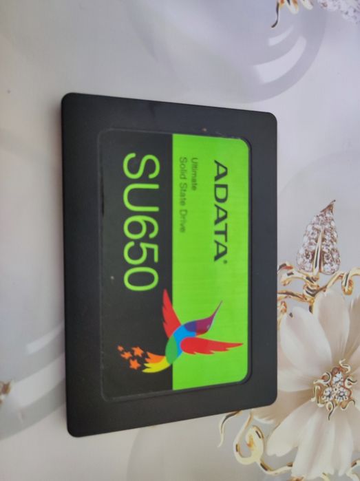 Твердотельный накопитель SSD