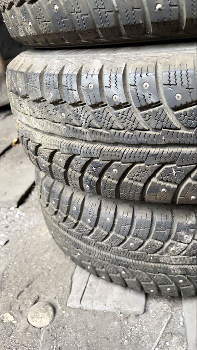 Продам диски с резиной на 14