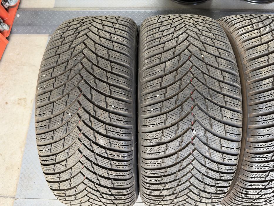 4бр. КАТО НОВИ Зимни Гуми С Борд 275/45R/20 -FIRESTONE- DOT:4624- 7.8мм+7.1мм