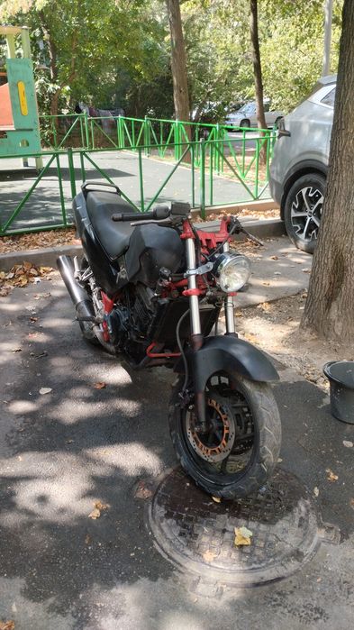Мотоцикл Kawasaki GPX 400