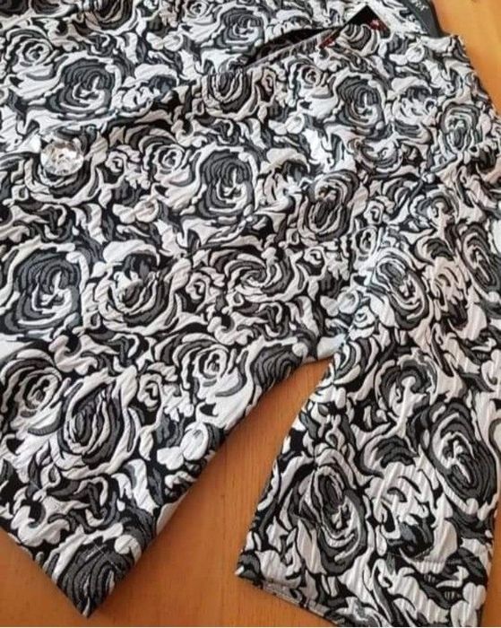 Sacouri  elegante dama,insertii fir lurex,marimi diverse