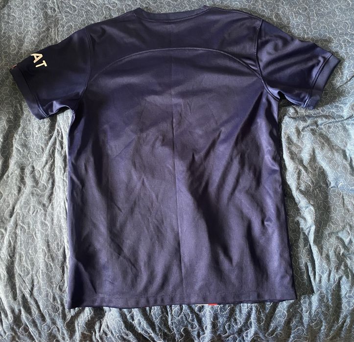 Продам футболку PSG размер S