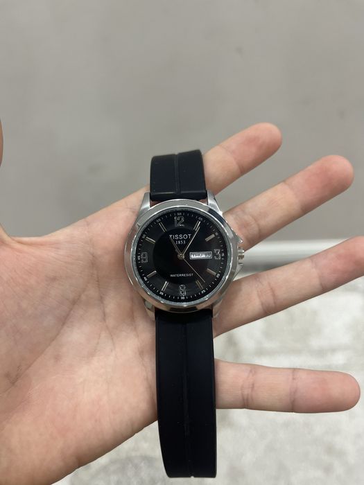 Часы tissot не продаю только обмен
