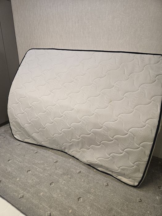 Матрас отдам бесплатно