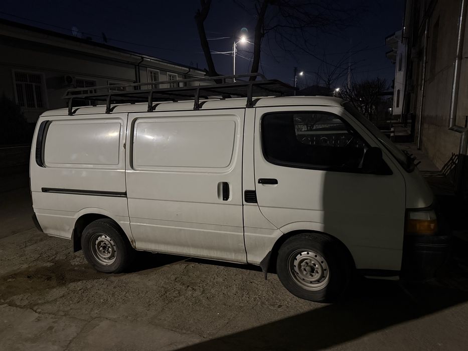Toyota hiace 1998