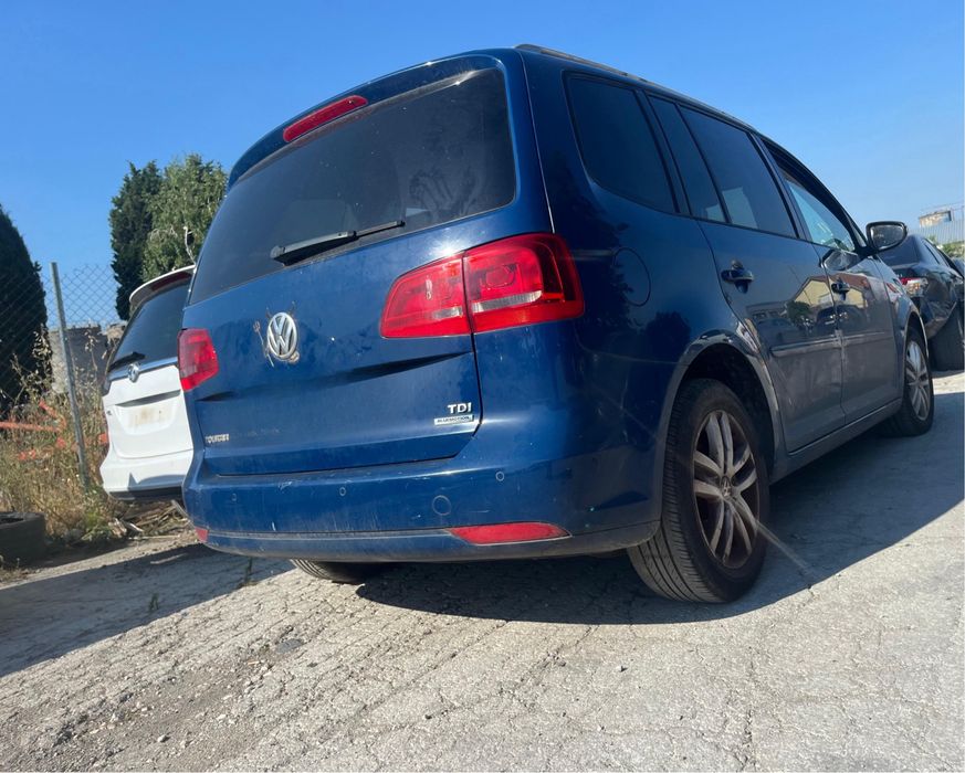 На части Vw Touran ръчка 1.6 tdi Cay 6ск Фолксваген Тоуран  джанти